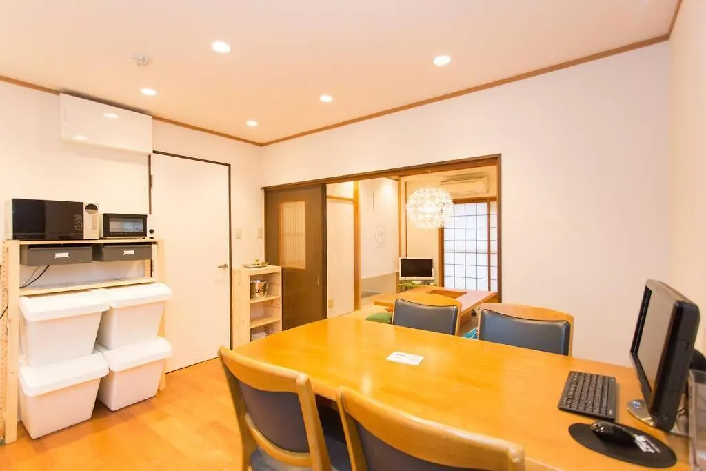 Apartamento Share House Wa Osaka Japón