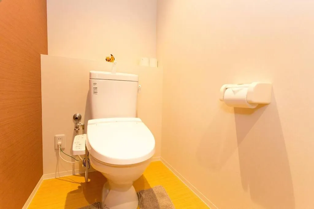 Apartamento Share House Wa Osaka 0*,  Japón